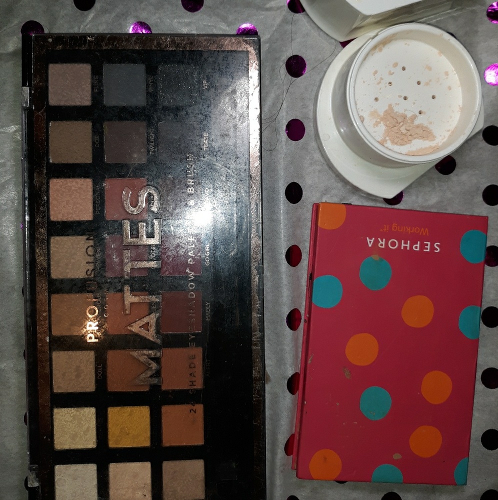 makeup - Picture 2 of 8